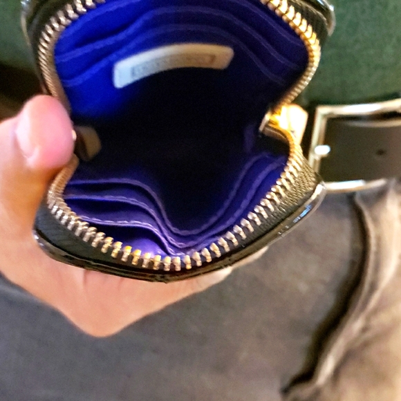 Multi Card Case - Picture 2 of 3